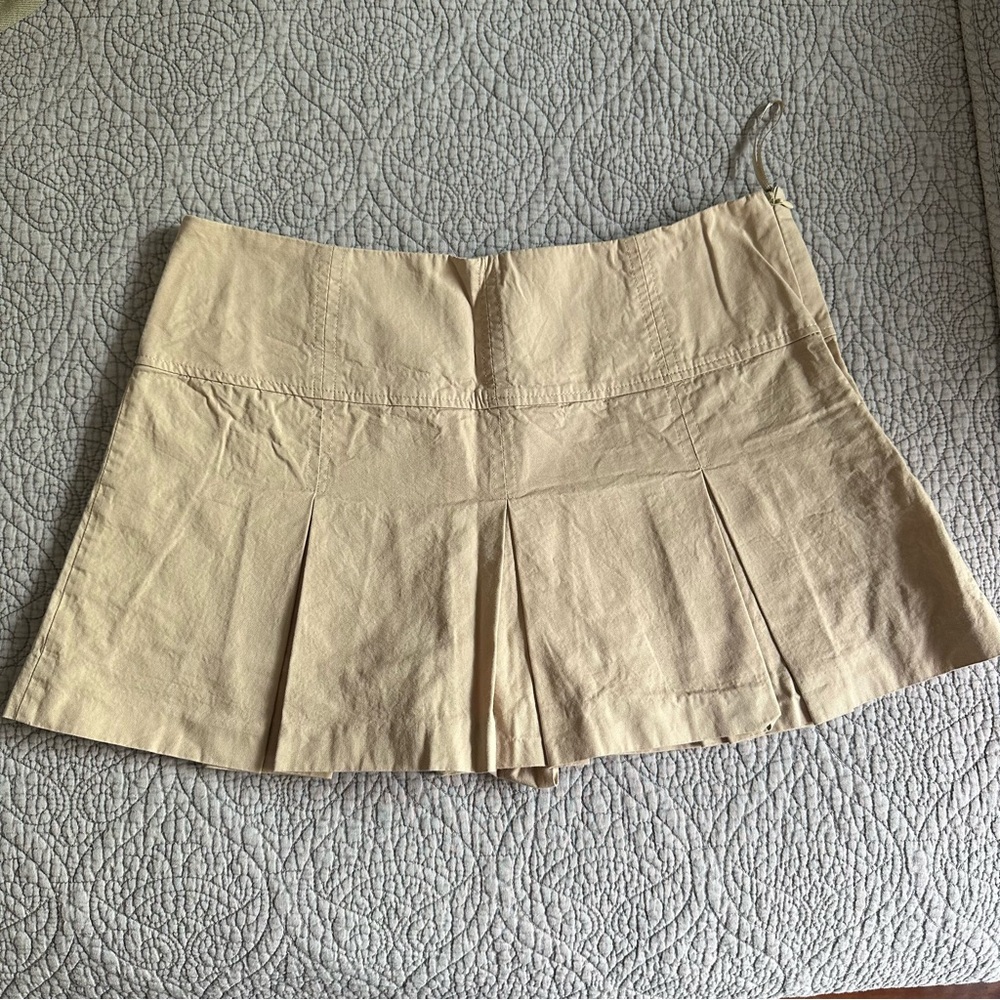 Women's Tan Pleated Skort